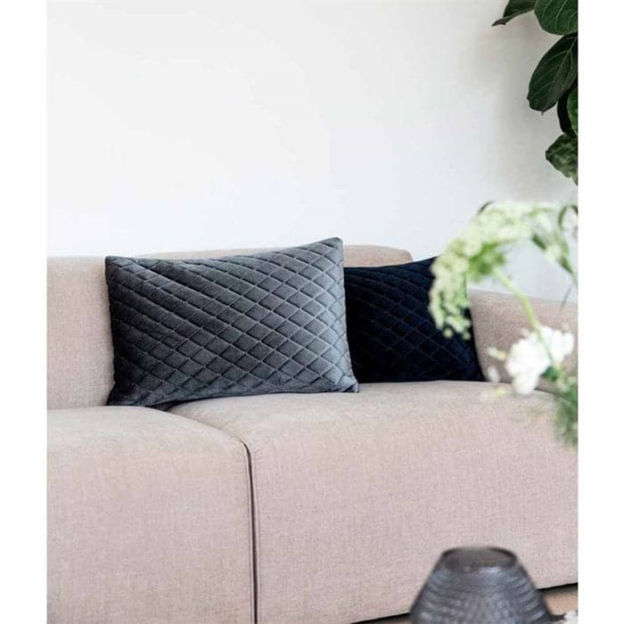 Daytona Pude Smoke Pine 60x40 cm