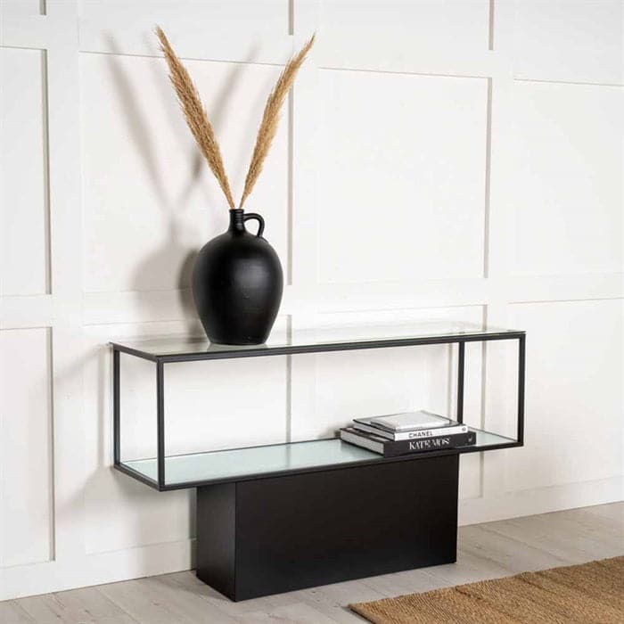Maglehem Sidebord i Glas med sort metalstel - 130 cm.