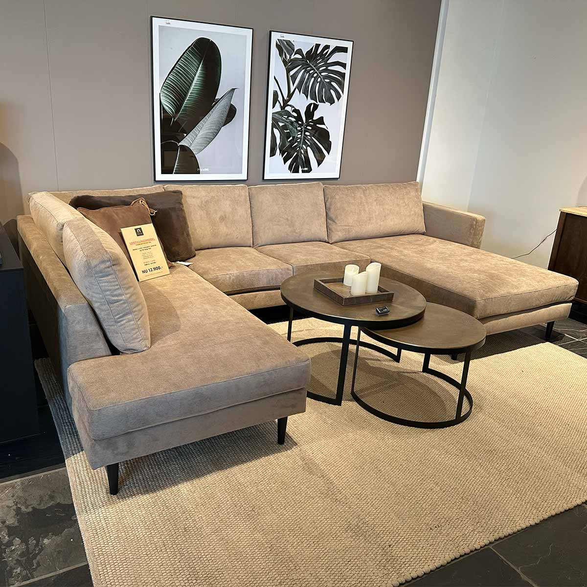 nabbe u-sofa i farven beige 
