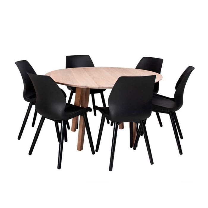 Bordet med stole